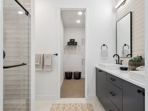 12237 137th Place NE 2807, Redmond WA 98052