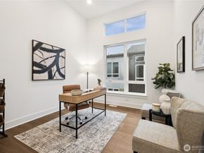 12237 137th Place NE 2807, Redmond WA 98052