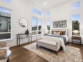 12237 137th Place NE 2807, Redmond WA 98052