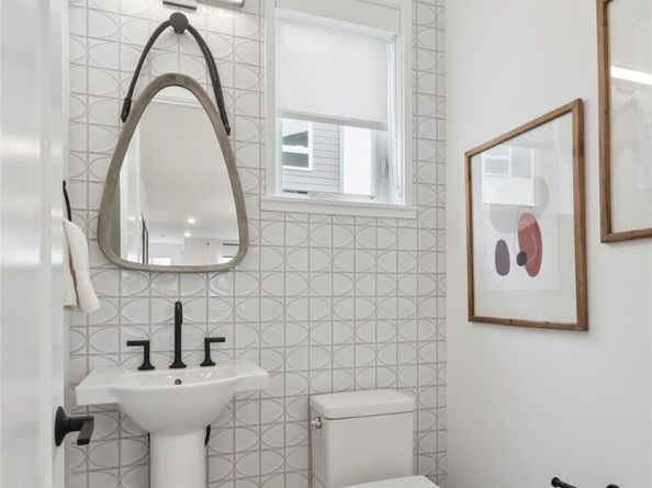 12237 137th Place NE 2807, Redmond WA 98052