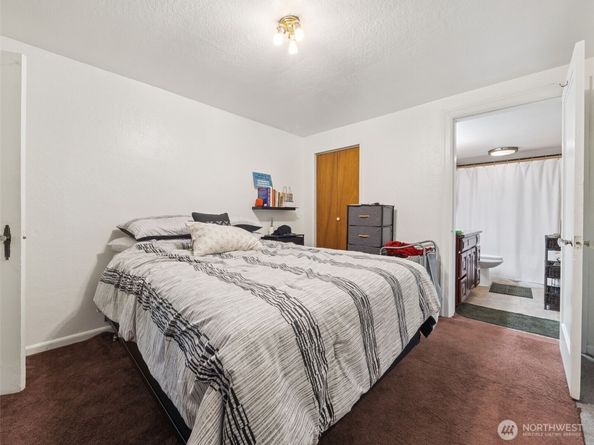 12647 24th Avenue S, Seattle WA 98168
