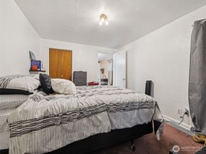 12647 24th Avenue S, Seattle WA 98168
