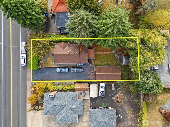 12647 24th Avenue S, Seattle WA 98168