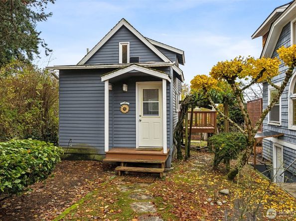 1833 3rd Street, Kirkland WA 98033