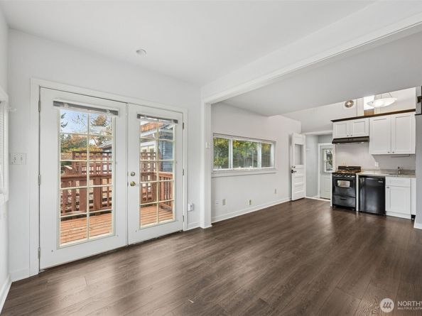 1833 3rd Street, Kirkland WA 98033