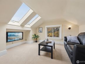 1833 3rd Street, Kirkland WA 98033