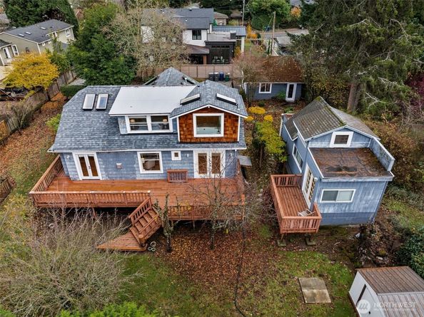 1833 3rd Street, Kirkland WA 98033