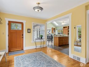 1833 3rd Street, Kirkland WA 98033