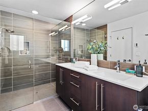 700 S Willow St, Seattle WA 98108