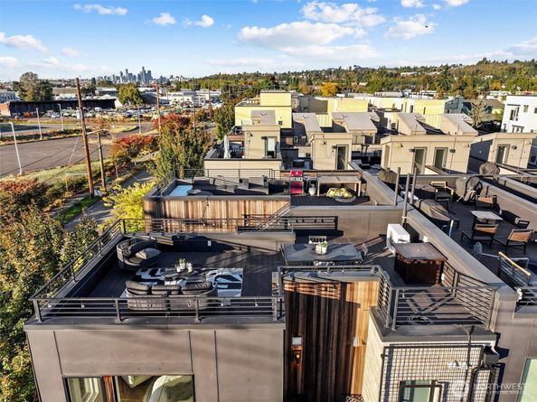 700 S Willow St, Seattle WA 98108