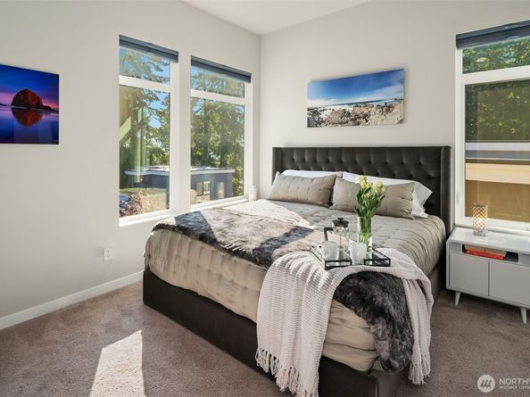 8014 NE 116th Place, Kirkland WA 98034