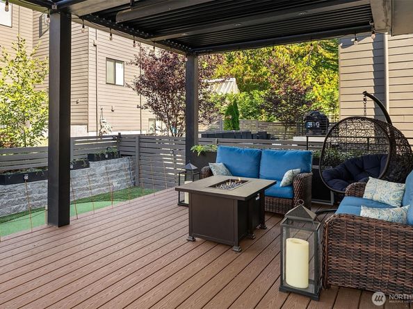 8014 NE 116th Place, Kirkland WA 98034