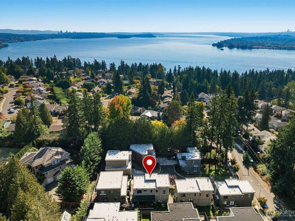 8014 NE 116th Place, Kirkland WA 98034
