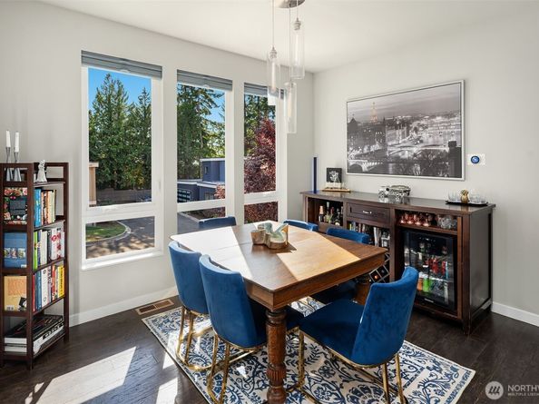 8014 NE 116th Place, Kirkland WA 98034