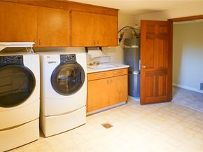 16902 28th Avenue SW, Burien WA 98166