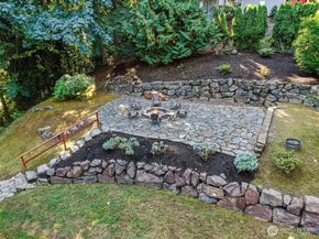 1059 Greenwood Boulevard SW, Issaquah WA 98027