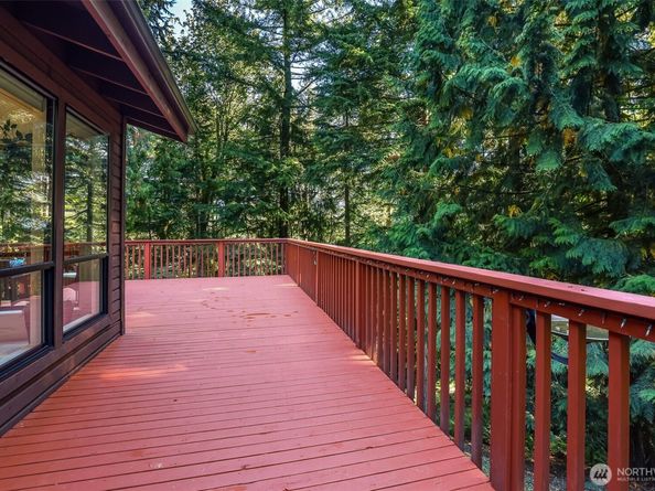 1059 Greenwood Boulevard SW, Issaquah WA 98027