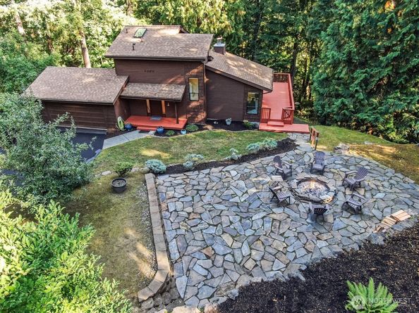 1059 Greenwood Boulevard SW, Issaquah WA 98027