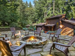 1059 Greenwood Boulevard SW, Issaquah WA 98027