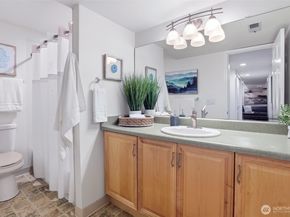 1059 Greenwood Boulevard SW, Issaquah WA 98027