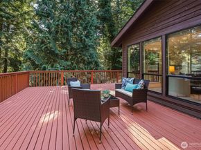 1059 Greenwood Boulevard SW, Issaquah WA 98027