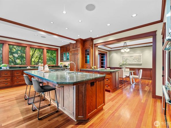 9925 NE 197th Street, Bothell WA 98011