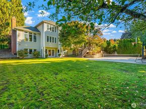 9925 NE 197th Street, Bothell WA 98011