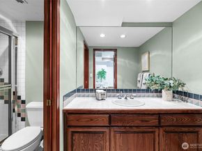 9925 NE 197th Street, Bothell WA 98011