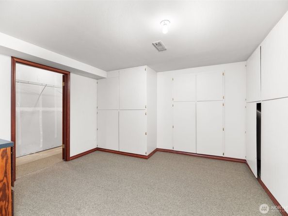 9925 NE 197th Street, Bothell WA 98011