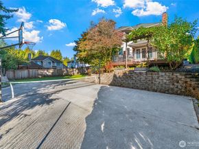 9925 NE 197th Street, Bothell WA 98011