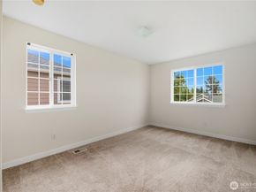 1430 W Casino Road 272, Everett WA 98204