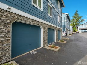 3100 125th Avenue SE 15, Bellevue WA 98005