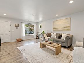 33516 42nd Avenue S, Federal Way WA 98001