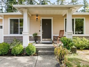 33516 42nd Avenue S, Federal Way WA 98001