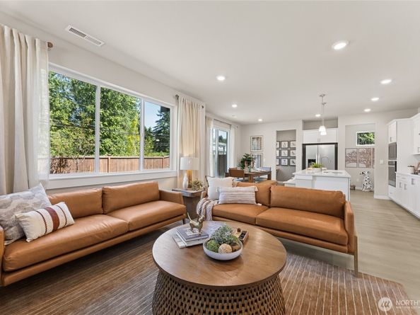 26837 NE 143rd Circle 8, Duvall WA 98019