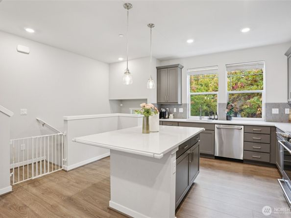 12006 NE 194th Court E, Bothell WA 98011