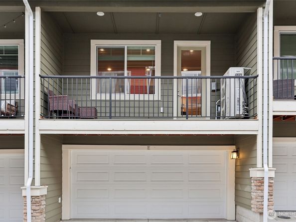 12006 NE 194th Court E, Bothell WA 98011