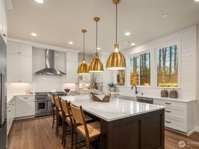 15413 154th Avenue NE, Woodinville WA 98072