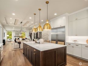 15413 154th Avenue NE, Woodinville WA 98072