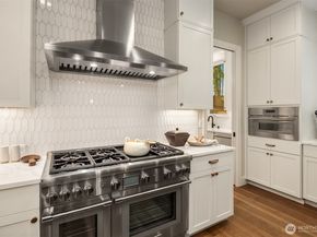 15413 154th Avenue NE, Woodinville WA 98072