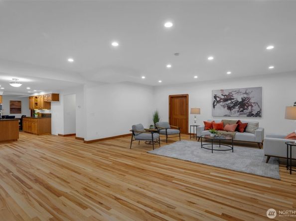 15919 NE 191st Street, Woodinville WA 98072