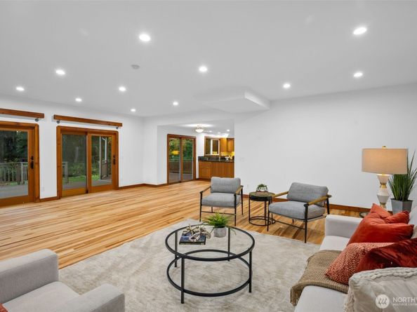 15919 NE 191st Street, Woodinville WA 98072