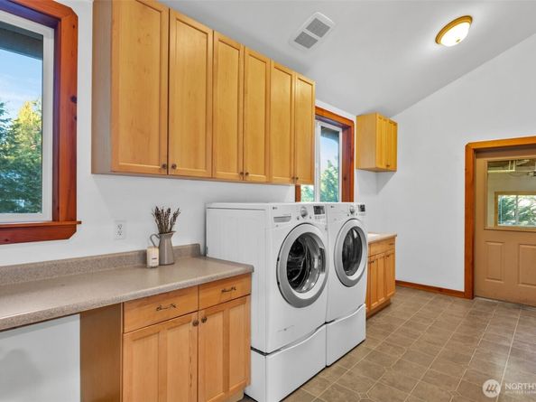 15919 NE 191st Street, Woodinville WA 98072