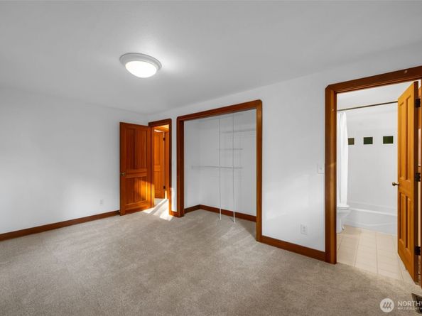 15919 NE 191st Street, Woodinville WA 98072