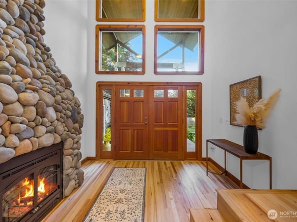 15919 NE 191st Street, Woodinville WA 98072