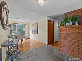 8745 Evanston Avenue N, Seattle WA 98103
