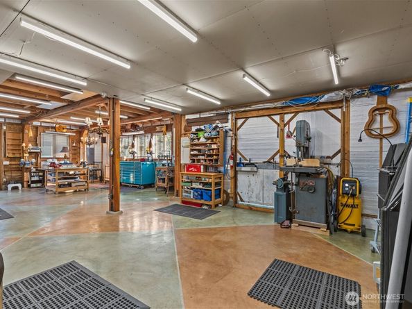 8745 Evanston Avenue N, Seattle WA 98103
