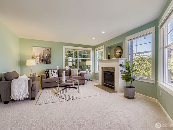 2622 E Madison Street, Seattle WA 98112