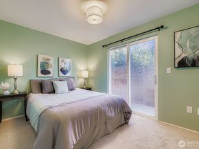 2622 E Madison Street, Seattle WA 98112