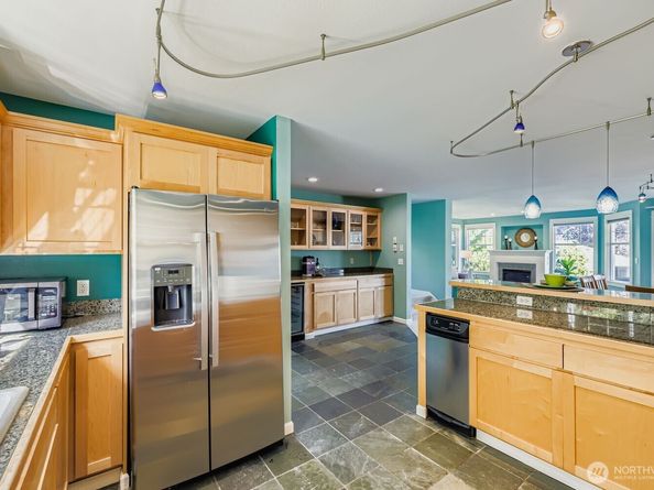 2622 E Madison Street, Seattle WA 98112